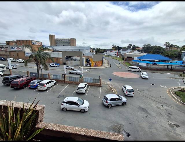 48M² OFFICE TO LET IN VINCENT